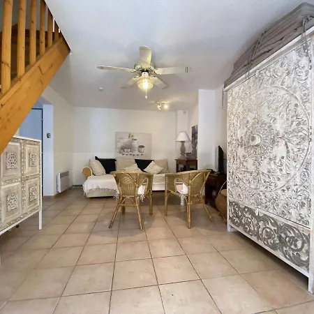 Maison Proche Grazel, 4 Couchages, Terrasse, Parking, A 4 Min Des Commerces - Fr-1-229-813 * Gruissan